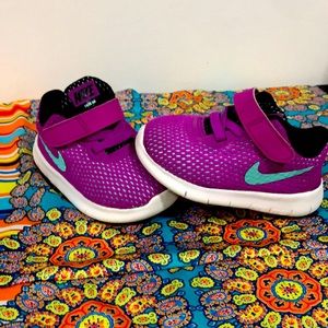 Girls Nike Free RN